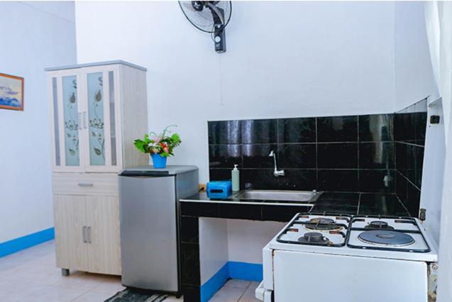 Rama International Beach Resort Botolan Экстерьер фото